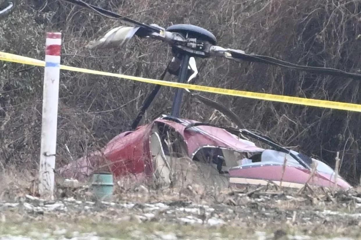 Second Pilot Dies After Midair Collision Between Two Helicopters Near Hammonton, N.J.