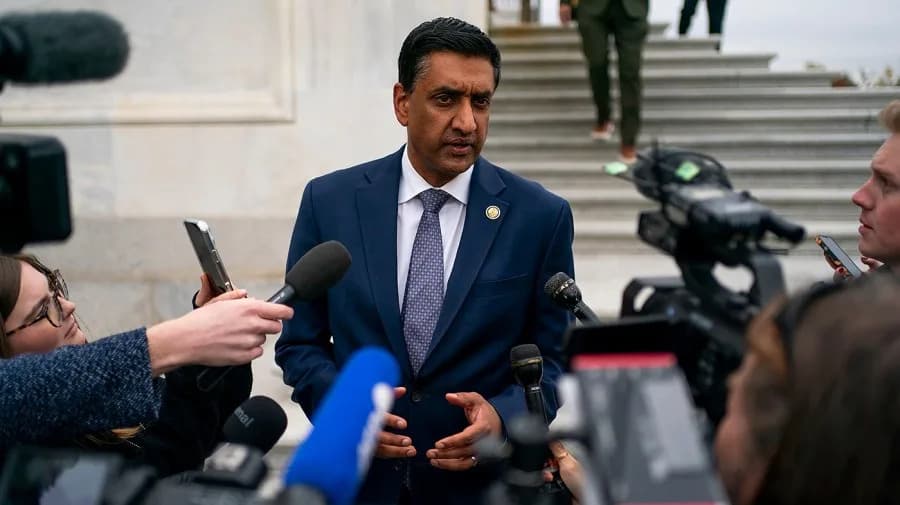 Khanna Urges British Royals To Compensate Jeffrey Epstein’s Victims After New DOJ Files Spotlight Prince Andrew