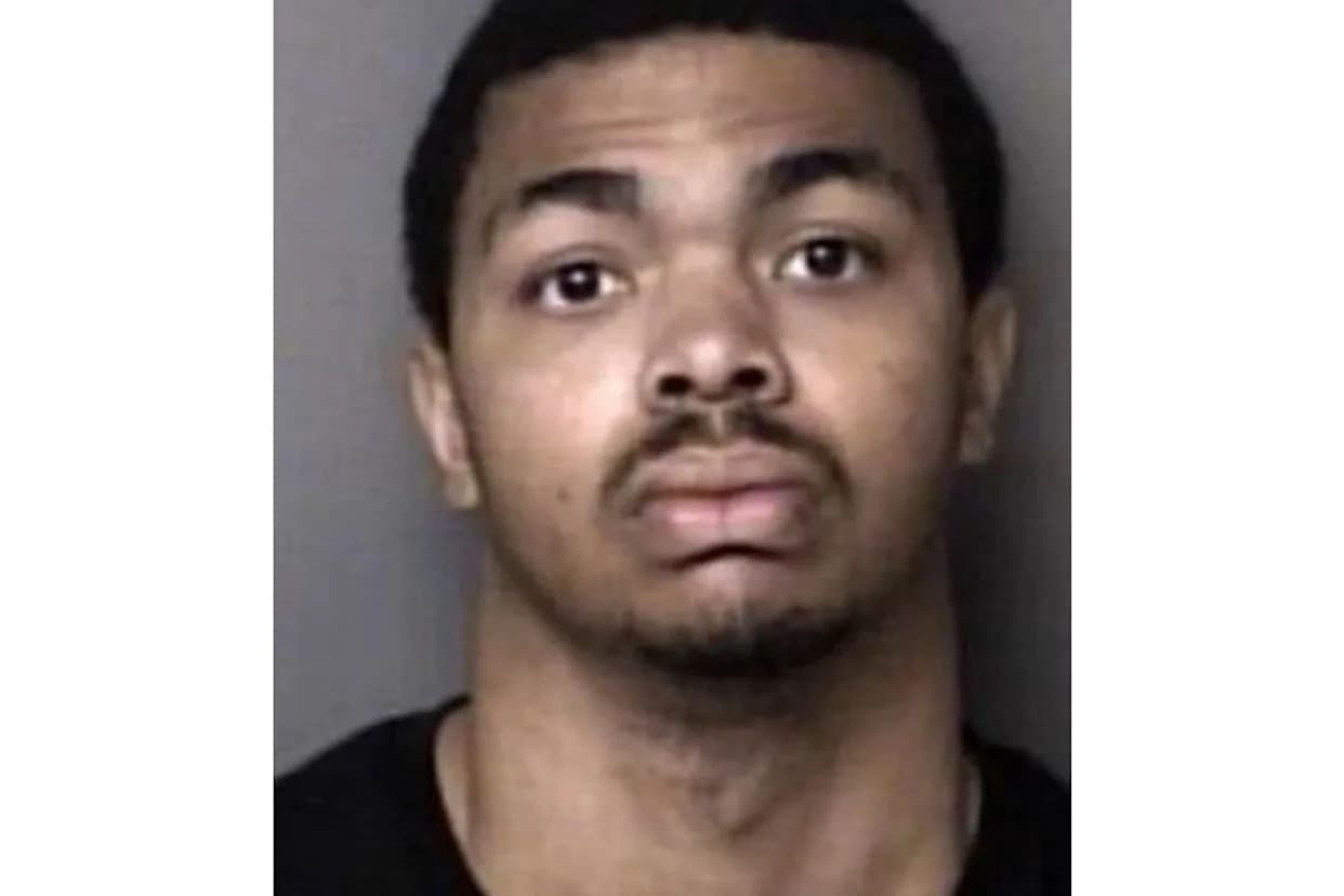 Foiled New Year’s Eve ISIS Plot: 18-Year-Old Arrested After Undercover Sting in North Carolina