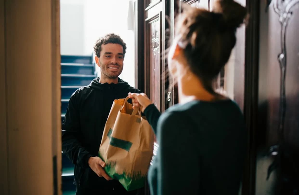 California Requires Food Delivery Apps to Pay Full Cash Refunds — No More In-App Credits Starting Jan. 1