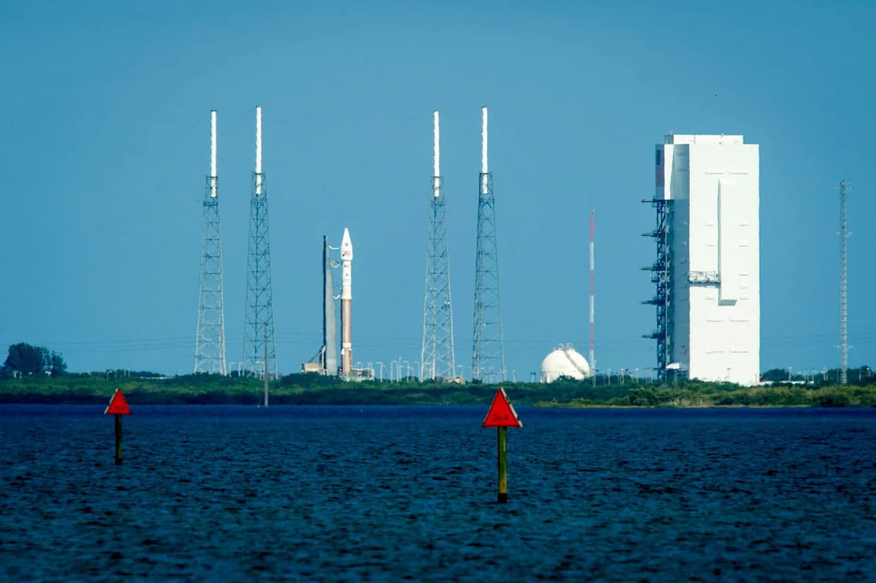 NASA's MAVEN Mars Orbiter Silent After Dec. 6 — Tumbling Signal Raises Recovery Concerns