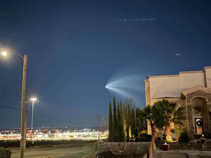 SpaceX Falcon 9 Lights Up Borderland Sky During Jan. 2 Vandenberg Launch