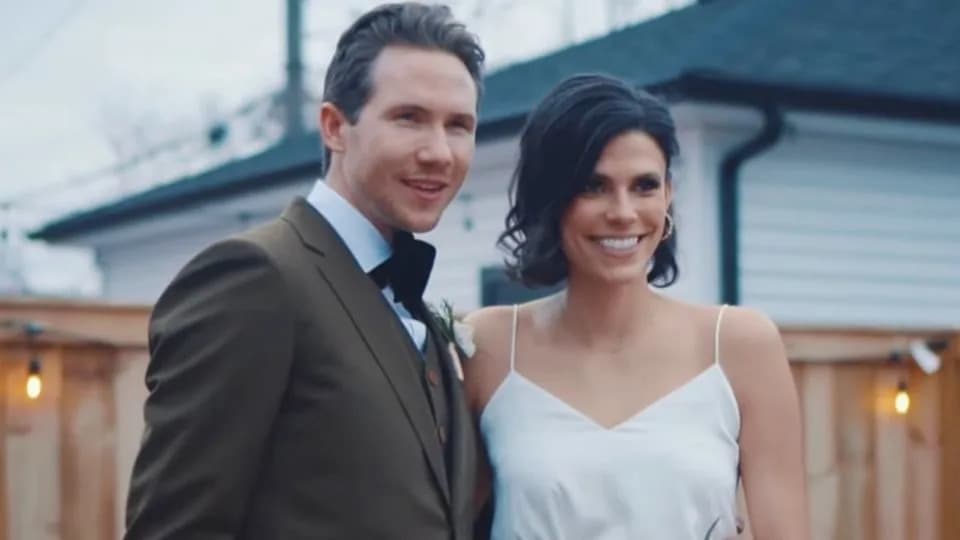 Columbus Couple Found Shot in Home Where They Married; Two Young Children Safe as Police Investigate Double Homicide