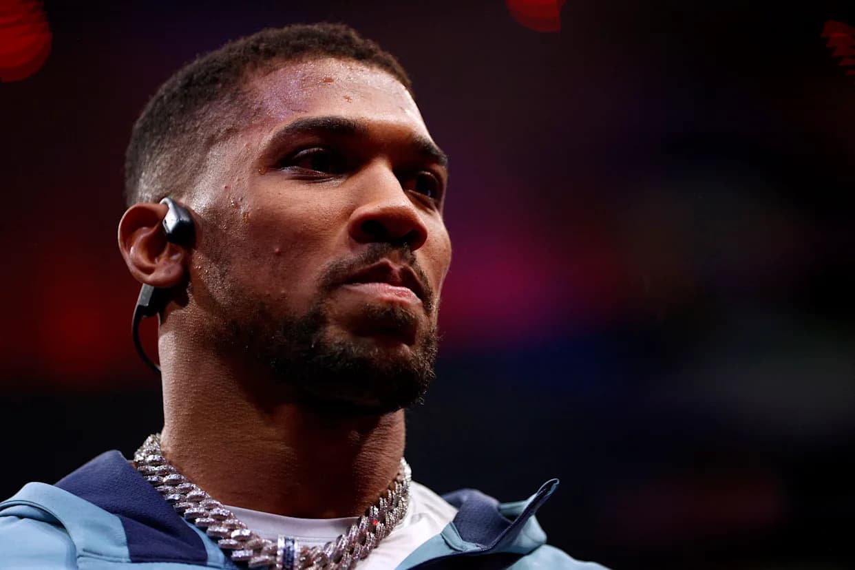 Anthony Joshua Flies Back To UK After Fatal Car Crash In Nigeria That Killed Two Close Team Members