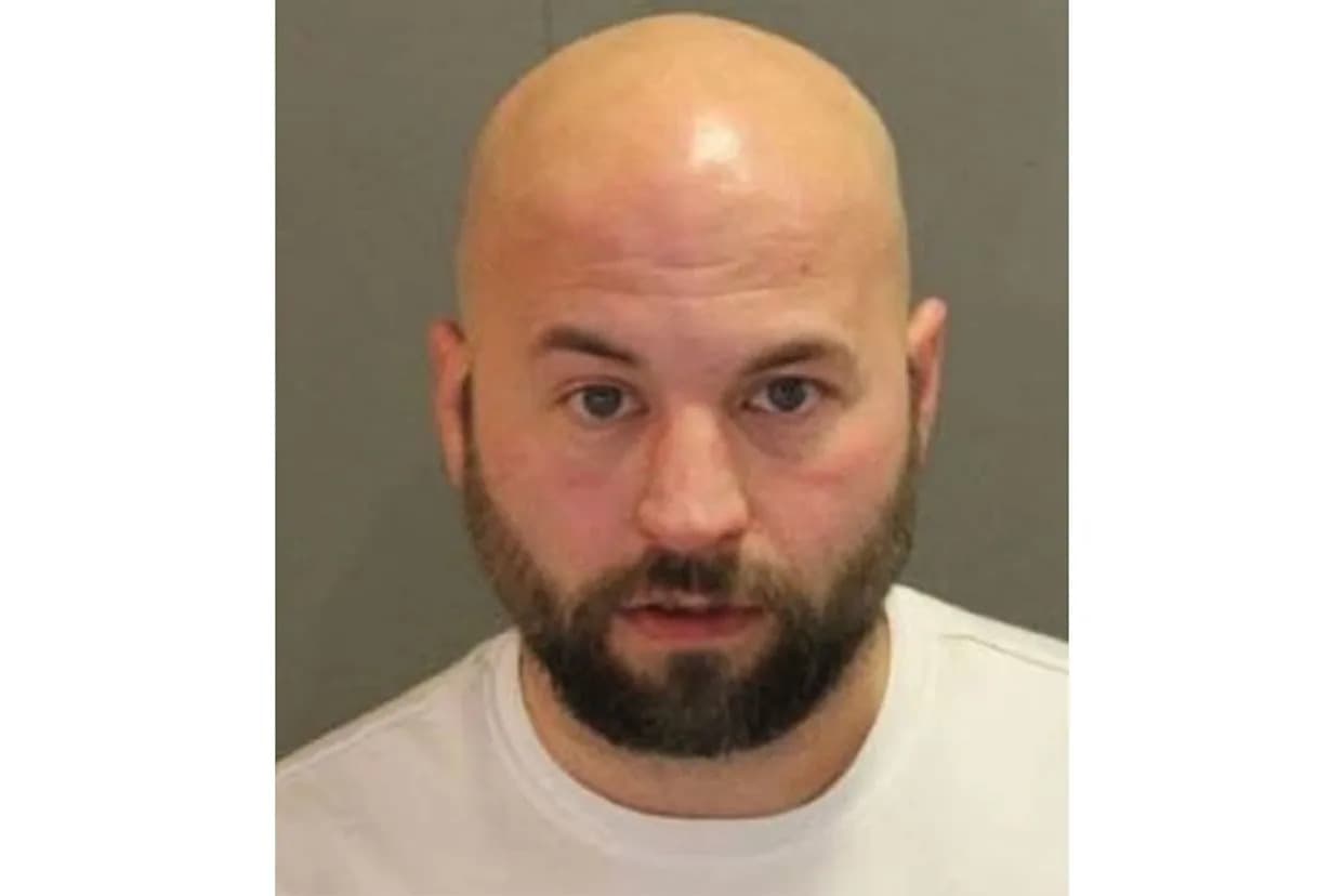 75-Year-Old Veteran in Coma After Alleged Punch by DoorDash Driver Over Neighborhood Speeding