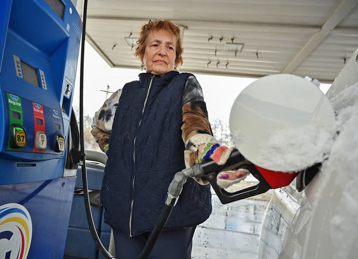 GasBuddy Forecasts U.S. Annual Gas Price Under $3 in 2026 — $2.97 Projected