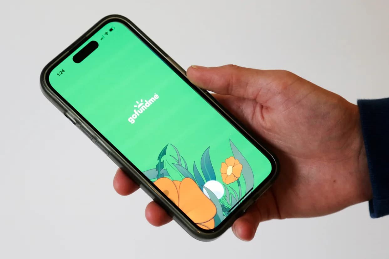 AP-NORC Poll: 2 in 10 Americans Donate to Crowdfunding — Medical Bills Dominate, Trust Remains Low