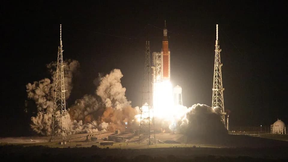 Artemis II Sets Earliest Launch Window for Feb. 6, 2026 — NASA Lists Additional Dates Through April