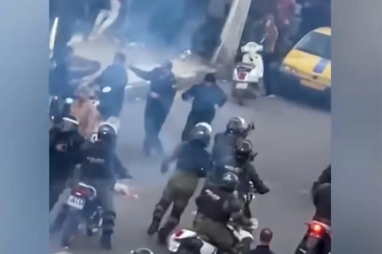 Iran Reports More Than 100 Security Personnel Killed Amid Widespread Anti‑Government Protests