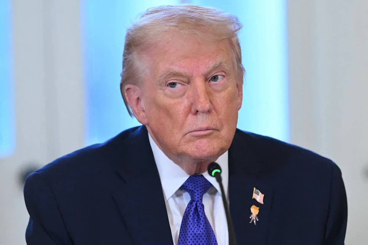 Trump Placed 'Angry' Calls to Five GOP Senators, Threatening Primary Challenges After War Powers Vote