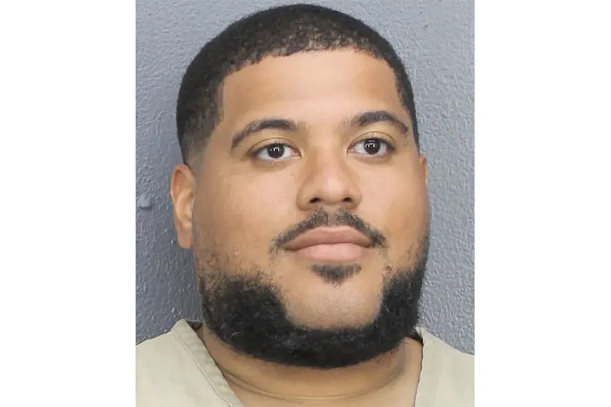 Florida Man Arrested After Woman Found Dead on Hollywood Beach the Day After Christmas