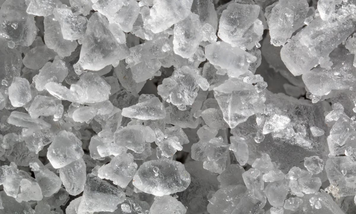 A Billion-Year-Old Breath: Ancient Air Trapped Inside 1.4-Billion-Year-Old Salt Reveals Surprising Oxygen Spike