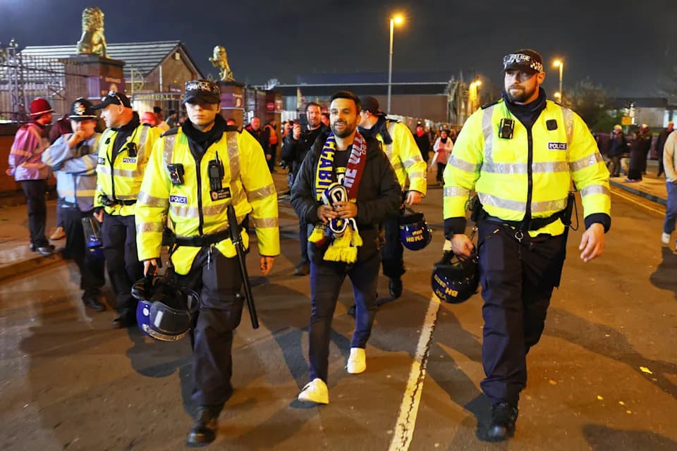 UK Home Secretary Urges West Midlands Police Chief To Resign After Inquiry Into Ban On Maccabi Fans