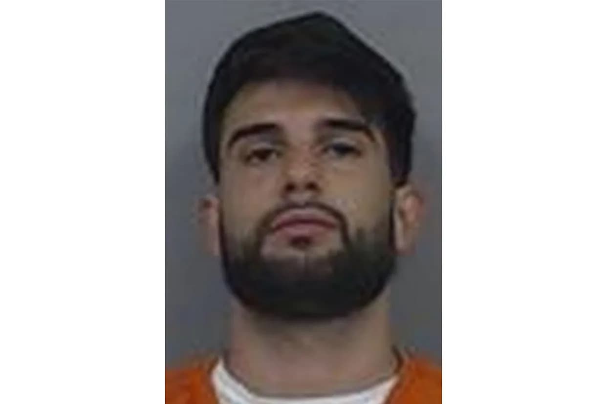 Passenger Who Tried to Open Plane Exit Mid-Flight, Threatened Crew, Sentenced to 18 Months