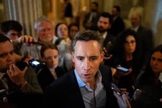 Hawley and Young Fold to Trump: Bipartisan Venezuela Resolution Stalled After Intense Pressure