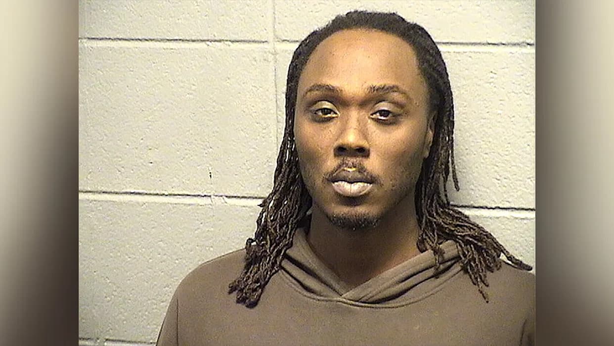 Caught on Camera: Man Allegedly Films Fatal Stabbing of Sleeping Passenger on Chicago Blue Line