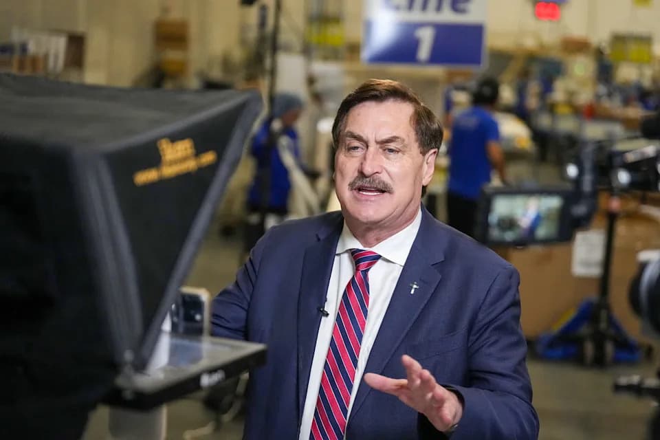 Fraud Probe and ICE Shooting Upend 2026 Races in Blue-Leaning Minnesota