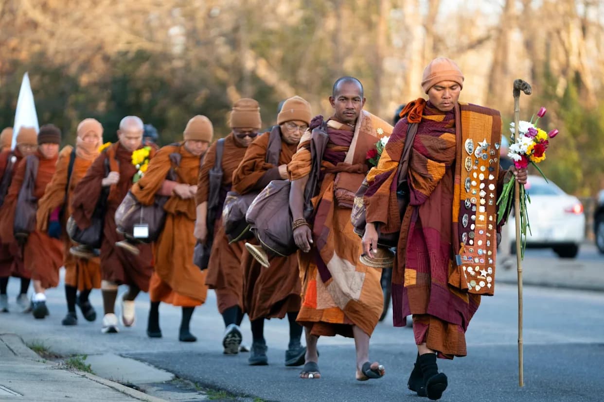 Buddhist Monks Reach Halfway Point in 2,300‑Mile Walk for Peace Across the US