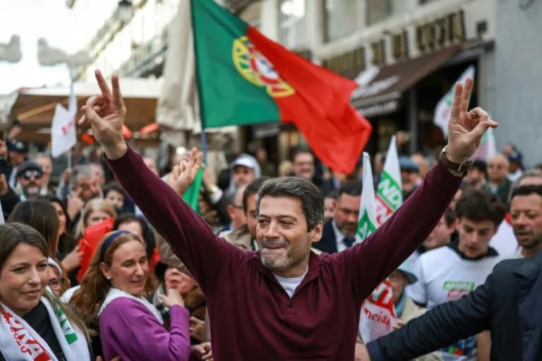 Portugal Presidential Vote Wide Open as Far-Right Surge Could Force Rare Run-Off