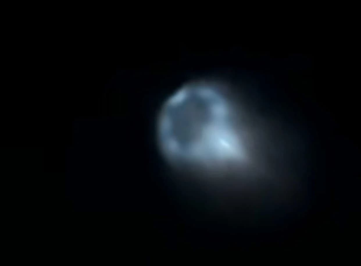 Eerie Orb-Like Lights Over Texas Spark UFO Theories — Likely Linked To SpaceX Starlink Deployment