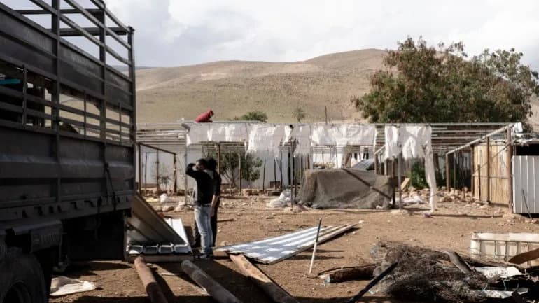 ‘If You Sleep, Settlers Will Burn Your House’: Ras Ein al-Auja’s Forced Flight