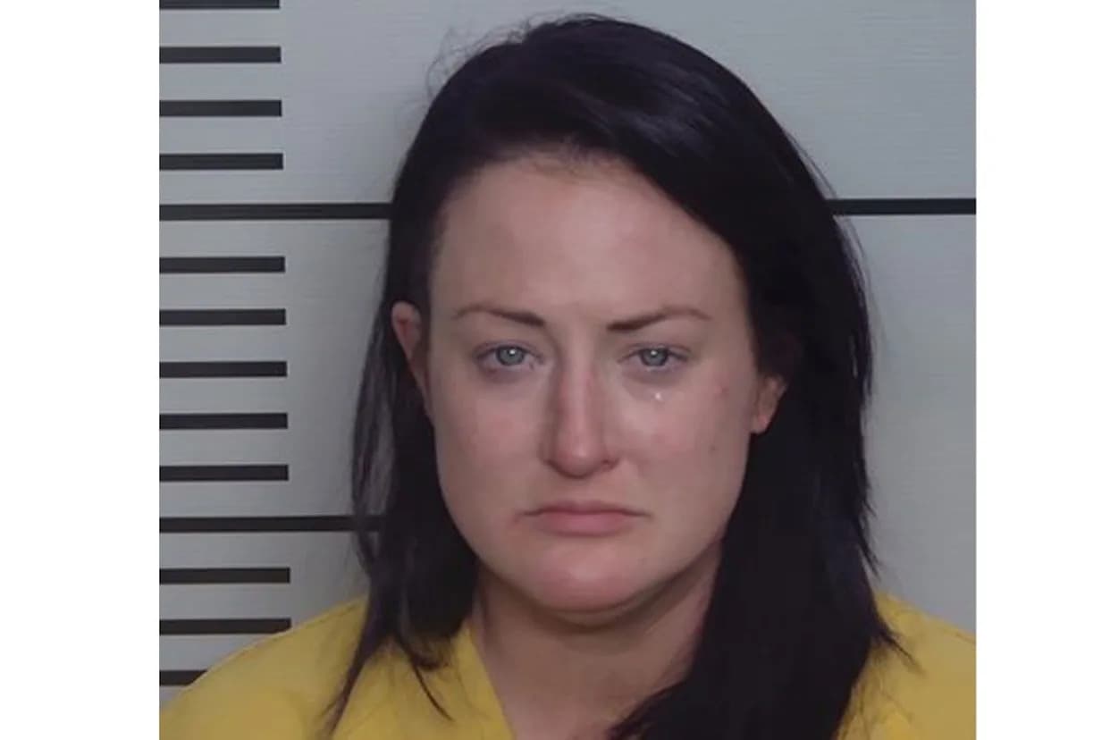 Kentucky 5th-Grade Teacher Arrested Again — Faces New Charges Including Rape and Sodomy of Child Under 12; Bail Set at $500,000