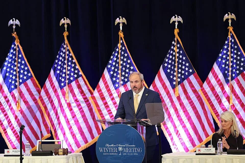 RNC Unanimously Approves Rule Change to Allow GOP 'Midterm Convention' Ahead of November