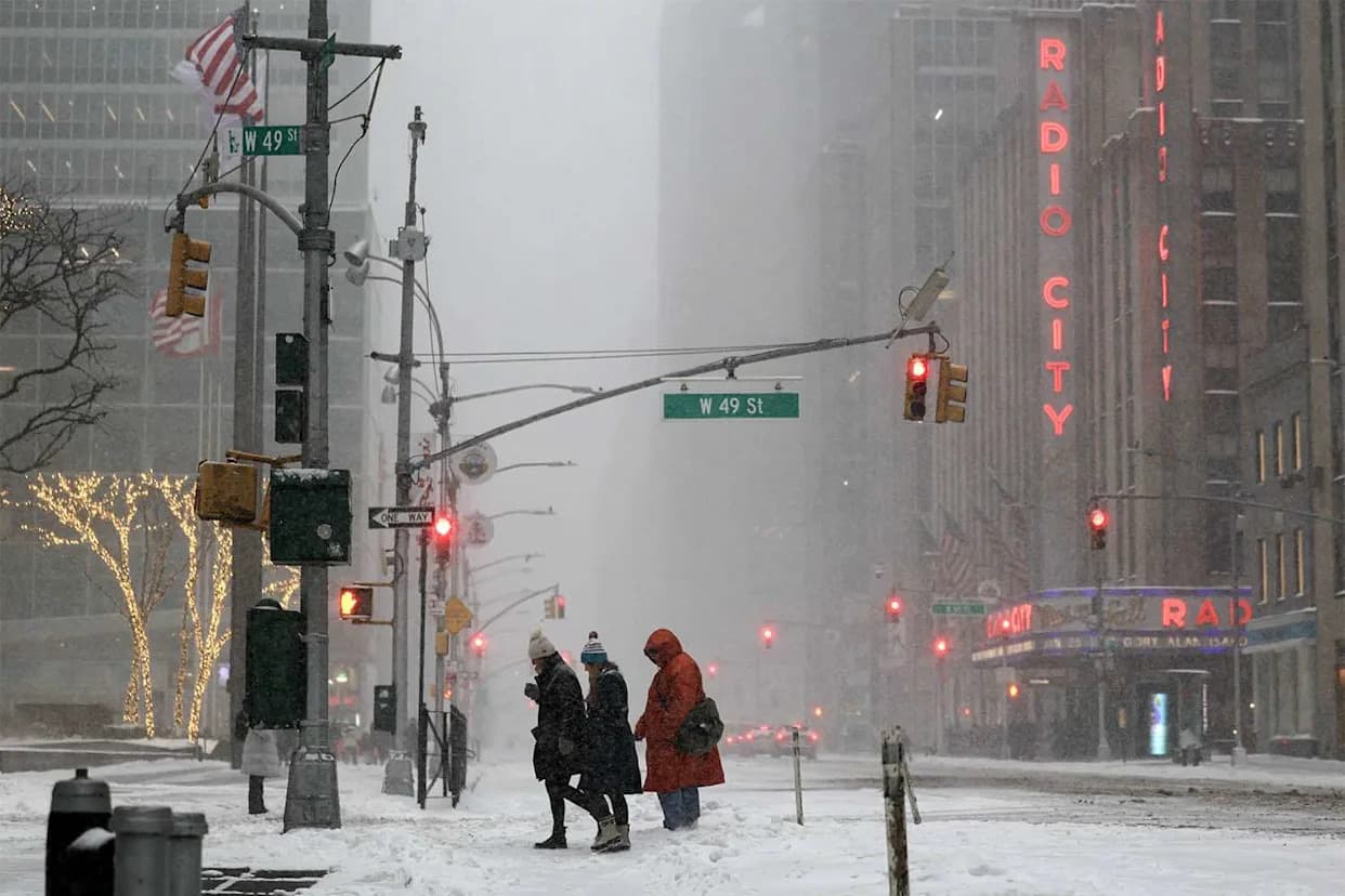 At Least Two Dead After Winter Storm Fern; NYC Investigates Five Possible Cold-Related Deaths