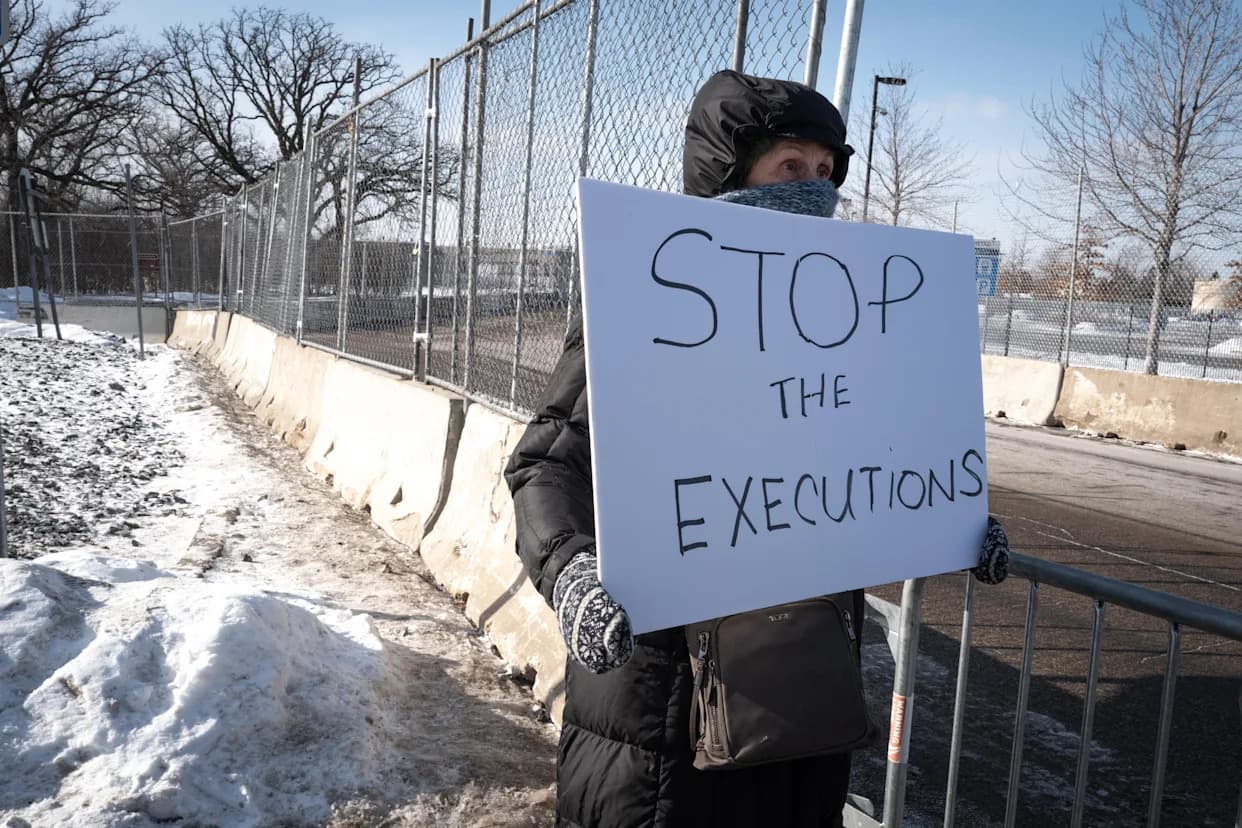 Don’t Let Officials Call It Self‑Defense: The Video and History Behind Alex Pretti’s Death