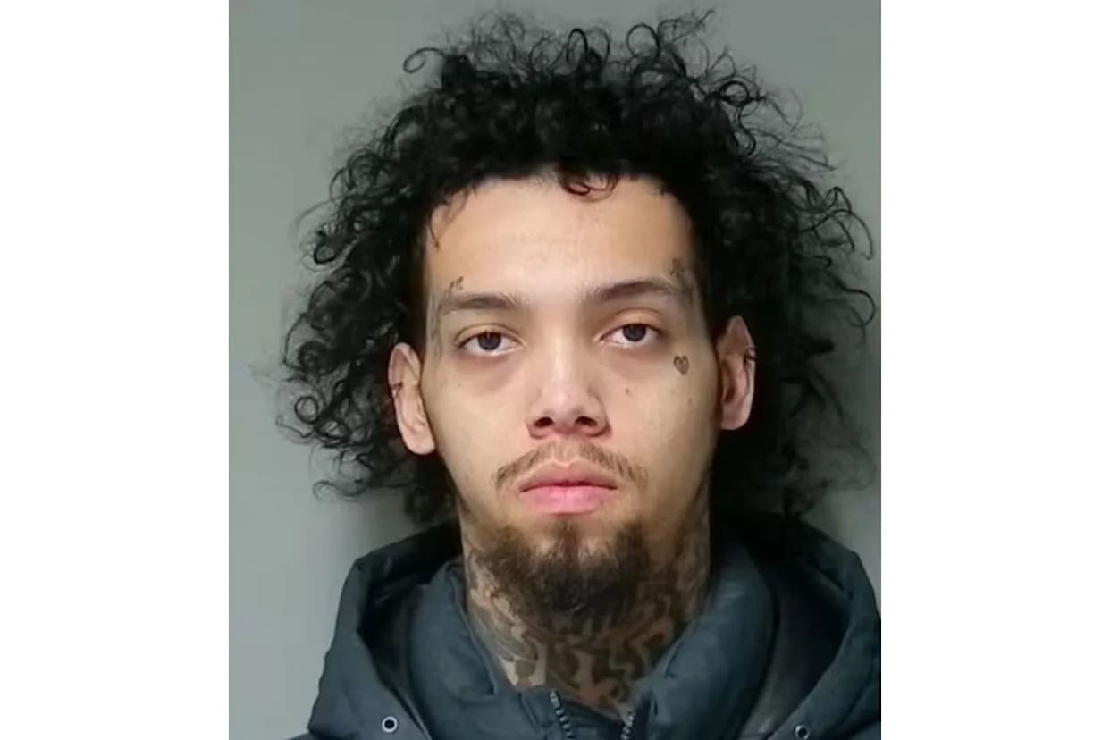 22-Year-Old Charged After 4-Year-Old Fatally Shoots Herself With Improperly Stored Gun