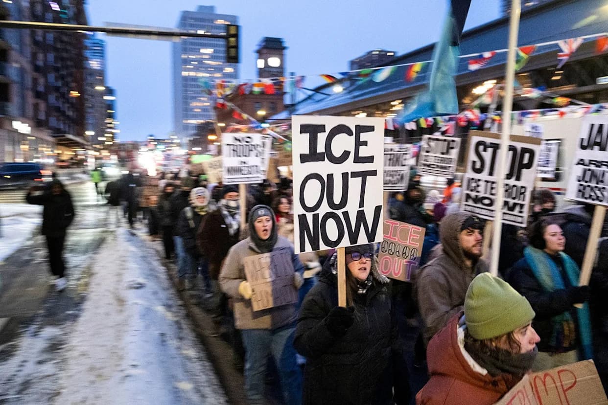 Minnesota’s Fight Against ICE: A Community Resisting an Authoritarian Push