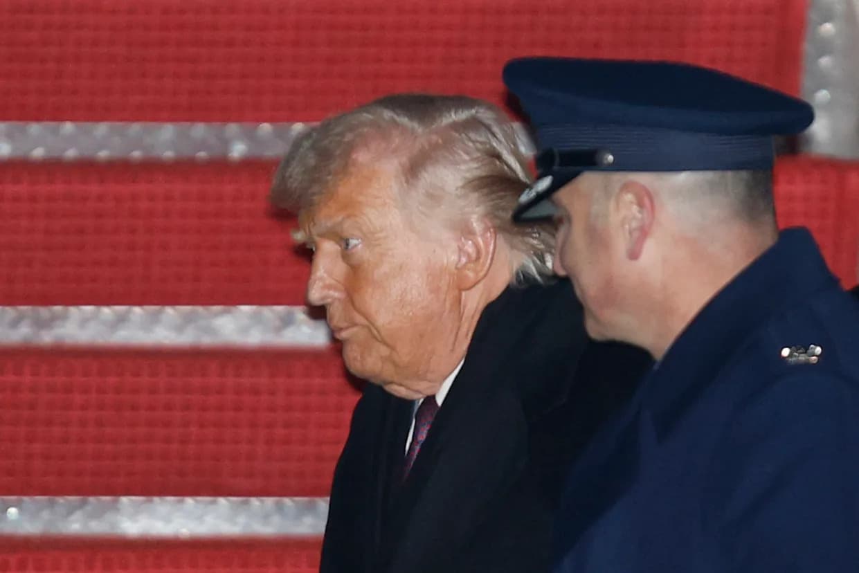 Trump Blames Democrats for 'Chaos' After Minneapolis Protester Killed, Calls For Deportations and Sanctuary City Ban