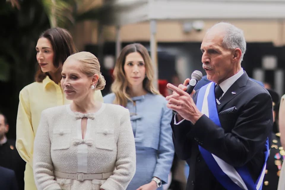 Nasry Asfura, Backed by Trump, Sworn In as Honduras President After Narrow, Contested Win