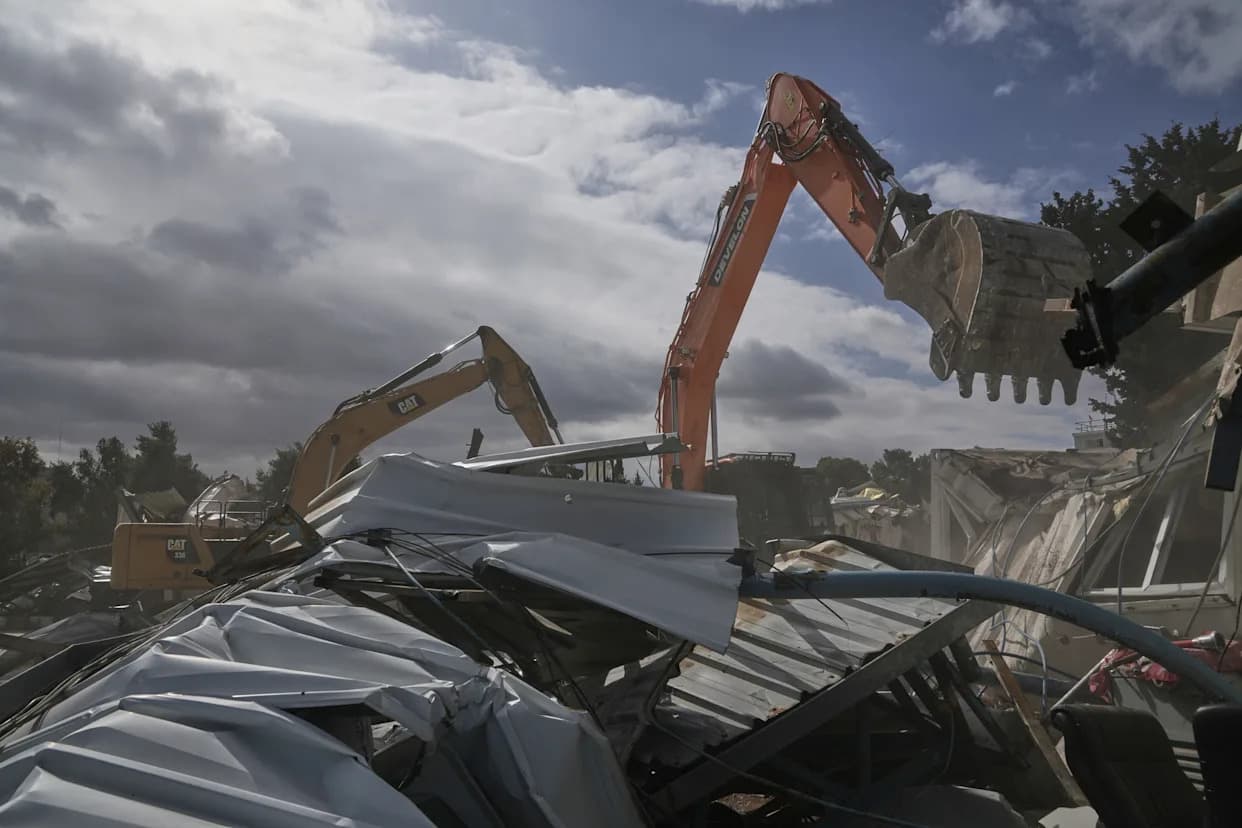Eleven Countries Condemn Israel’s Demolition Of UNRWA East Jerusalem Headquarters
