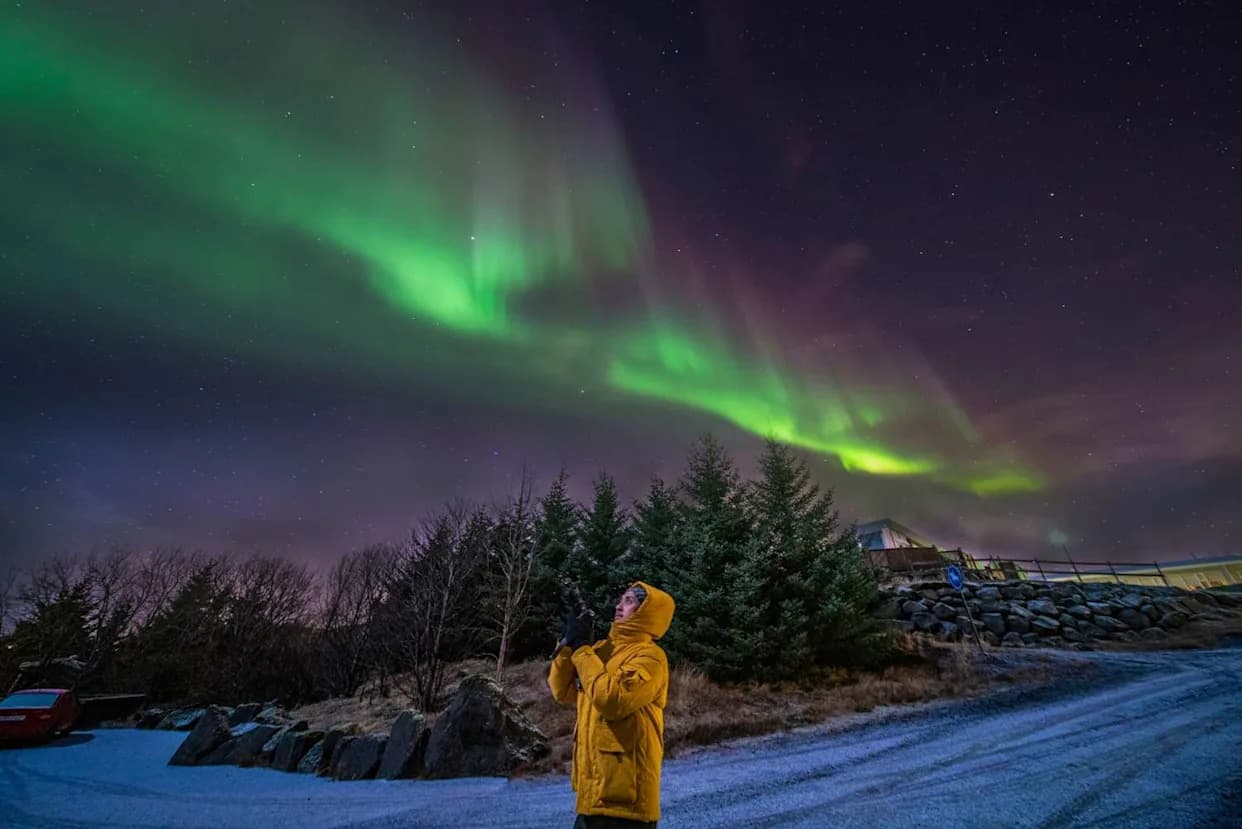 Northern Lights Alert: Fast Solar Wind Could Bring Visible Auroras Tonight (Jan. 28)