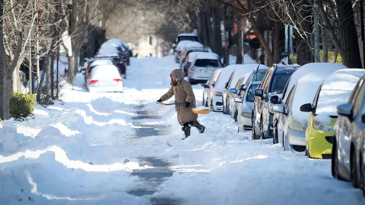 D.C. Snow Aftermath: Schools Still Closed As City Struggles To Clear Streets And Sidewalks