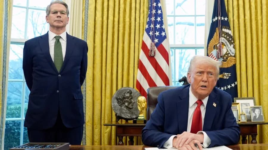 Trump, Treasury Secretary Bessent Unveil "Trump Accounts" for Newborns at Investor Summit