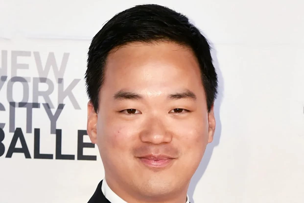 Former Saint Ann’s Teacher Sued After Posing as Teen on Snapchat, Sending and Circulating Nude Images