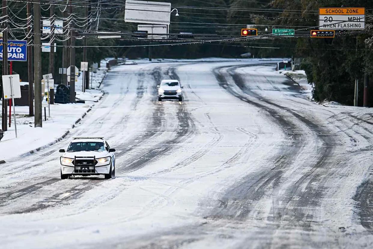 Rare Arctic Blast Could Bring Snow To Parts Of Florida — Orlando May See Coldest Morning In 16 Years