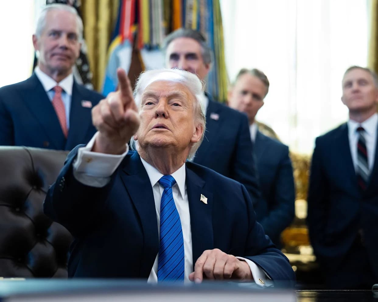 Trump Proposes 250‑Foot 'Independence Arch' in Washington — Critics Say It Would Dwarf Lincoln Memorial