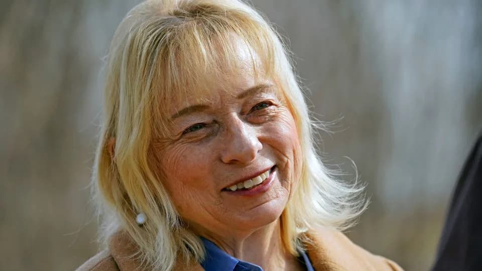 Generational Rift in Maine Democrats Shapes High-Stakes Senate Race Against Susan Collins