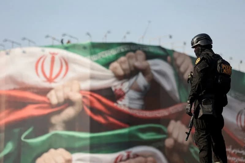Iran Detains Four Foreigners Over Recent Unrest; Homemade Sound Grenades Recovered