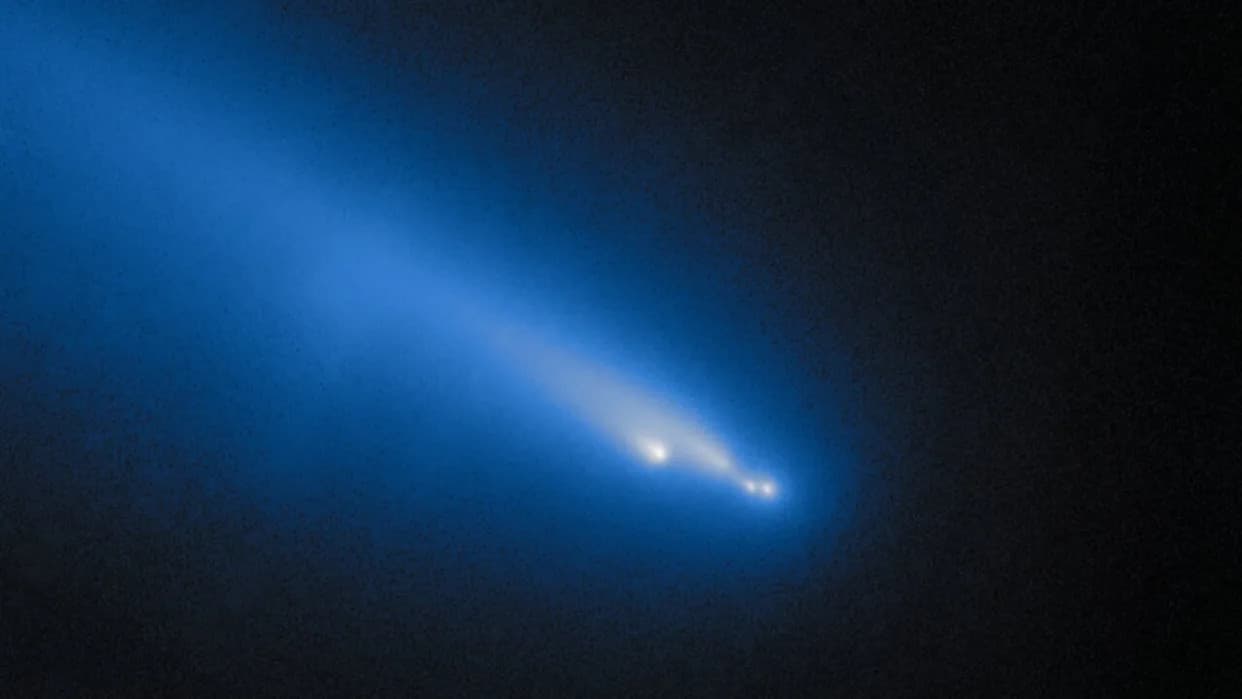 Gemini Reveals Spectacular Breakup of Comet C/2025 K1 in Stunning Detail