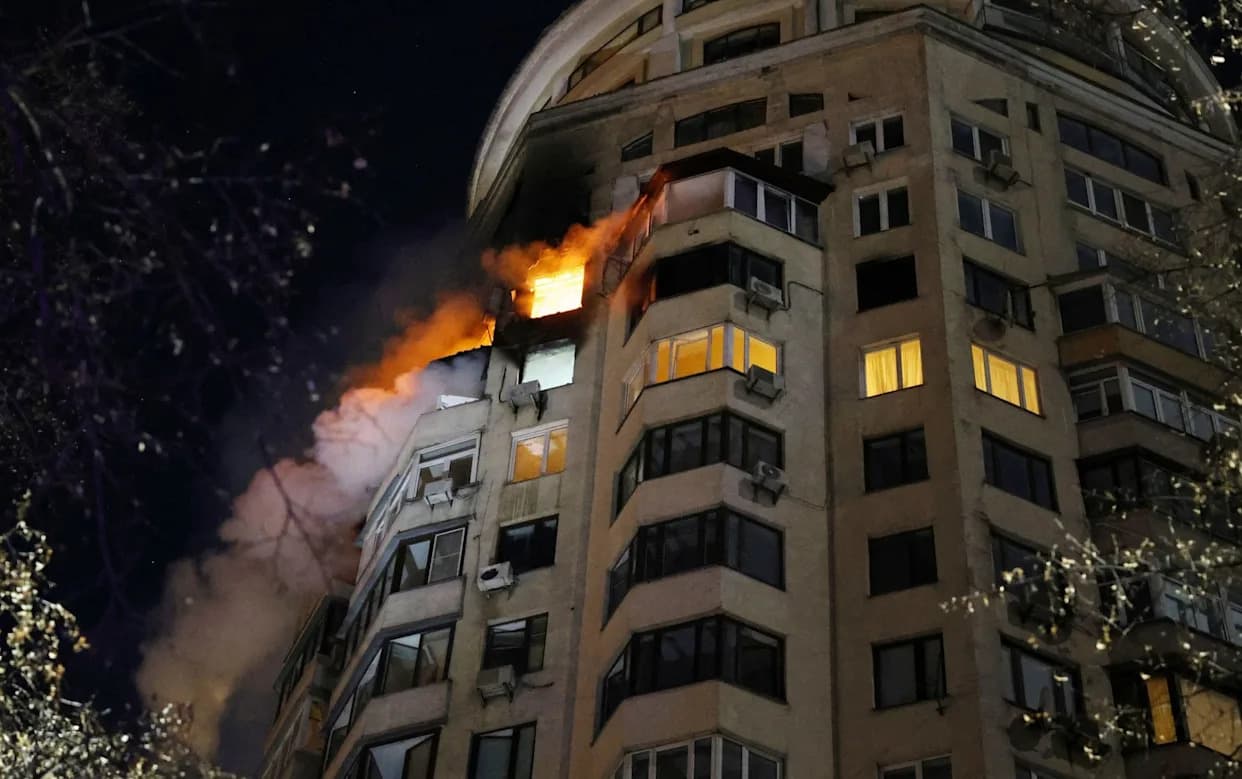 Massive Drone-and-Missile Assault Hits Ukraine as Kyiv Faces -20°C Night