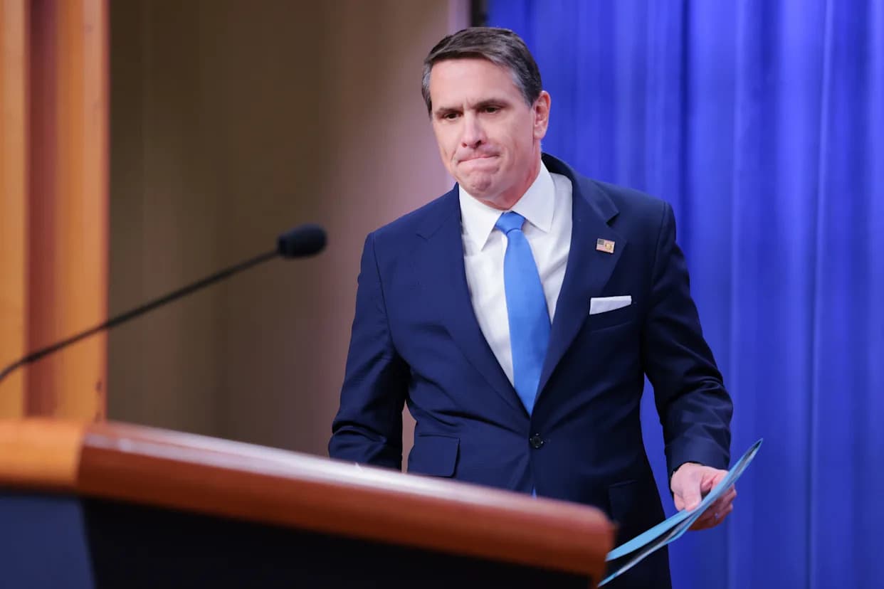 Three Issues Eroding Trump’s Core Support: Epstein Files, Immigration Tactics, and Affordability