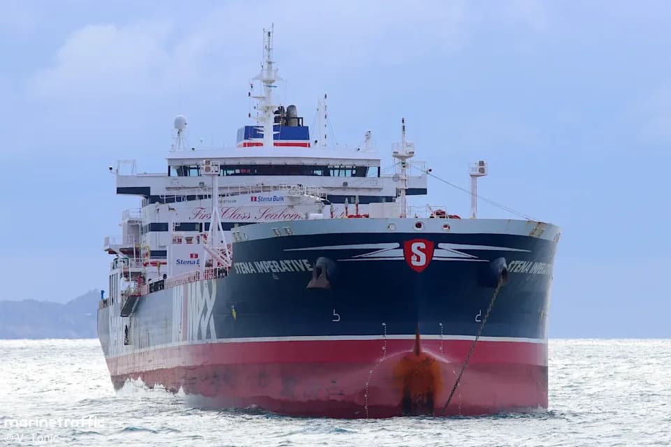 U.S.-Flagged Tanker Approached by IRGC Gunboats in Strait of Hormuz, Later Escorted by USS McFaul