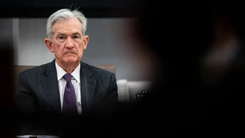 Epstein-Bannon Emails Show Private Talks About Ousting Fed Chair Jerome Powell