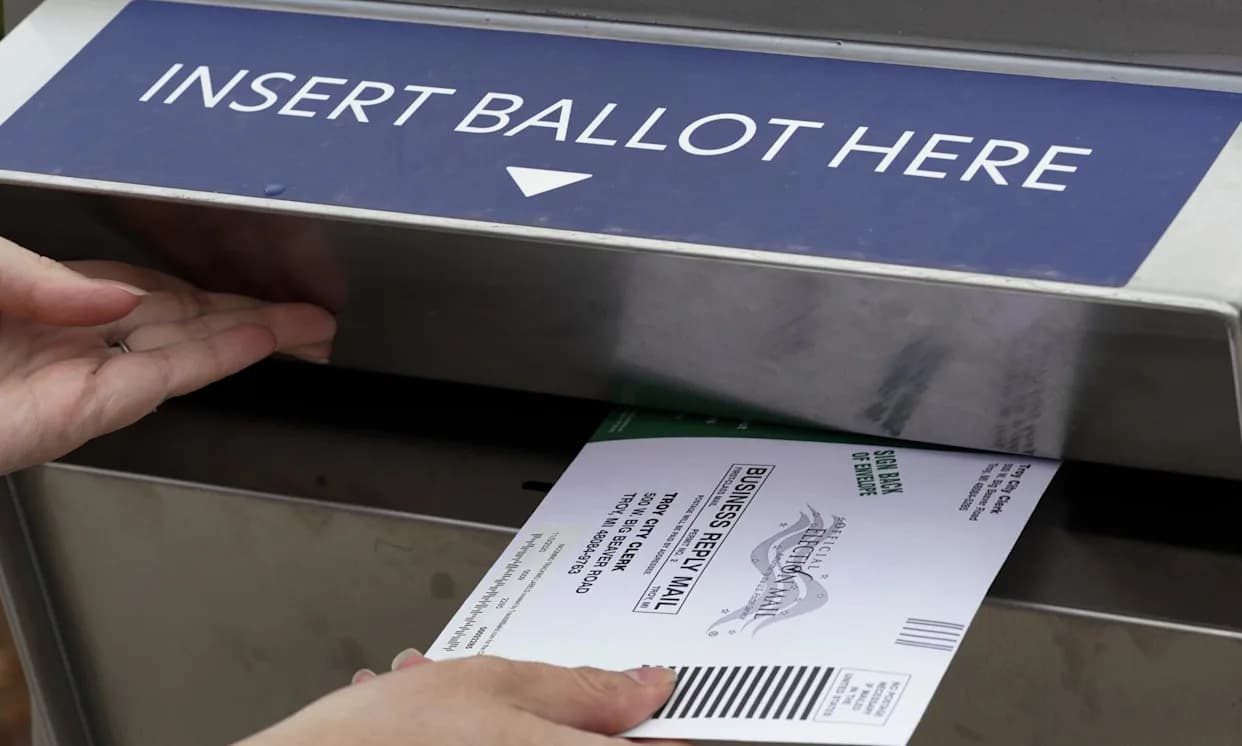 Trump Suggests ‘Nationalizing’ Elections in 15 States — Democrats Warn of Threat to 2026–2028 Balloting