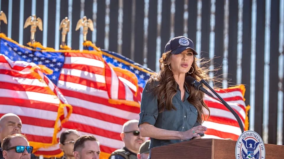 Noem Blasts Democrats’ ‘Compassion’ on Border Policy, Defends Federal Immigration Officers in Nogales