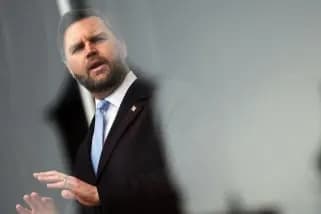 ‘For What?’: VP JD Vance Dismisses Apology Question After Amplifying Smears About Alex Pretti